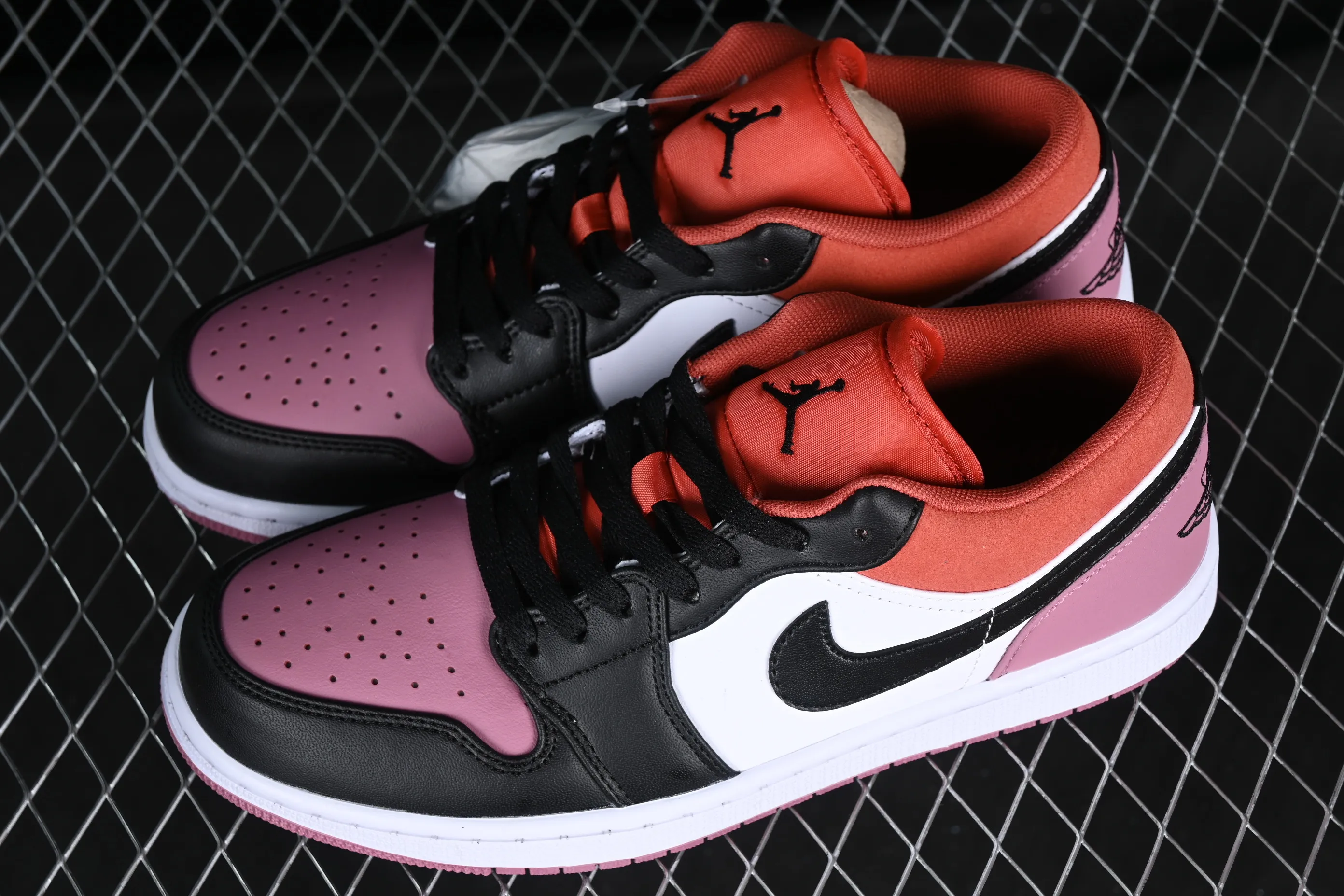 All categories Air Jordan Jordan series basketball shoes Air Jordan 1 Low Z version Air Jordan 1 Low SE "Red Bean" AJ1 Joe 1 bean paste purple low-top cultural casual sneakers FB9907-001